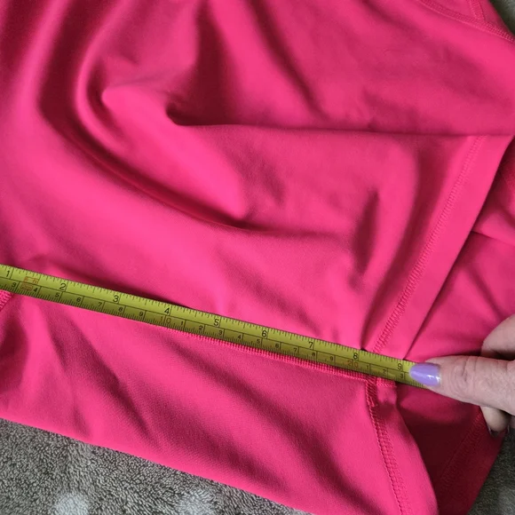 Old Navy Pink Neon Women's Bike Shorts 4x - Picture 7 of 8